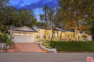 15415 Milldale Dr, Los Angeles, CA 90077