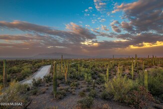 4829 W Jojoba Dr, Tucson, AZ 85745