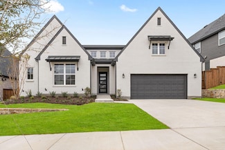 2204 Sandlin Dr, Fort Worth, TX 76008