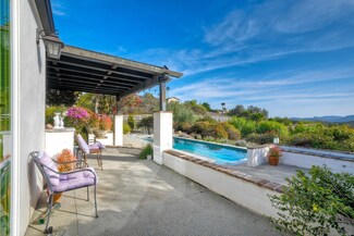 2108 W Via Rancho Pkwy, Escondido, CA 92029