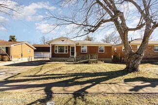 9817 Normie Ln, Louisville, KY 40229