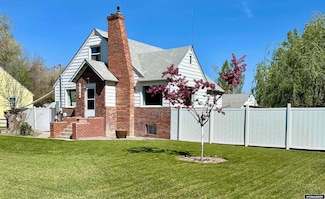2109 Big Horn Ave, Worland, WY 82401
