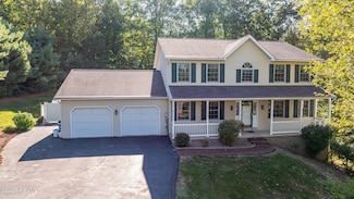 78 Valley Green Dr, Danville, PA 17821