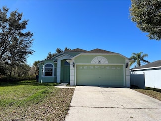 103 Thornbush Pkwy, Davenport, FL 33837