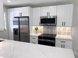 1367 High Point Way SW Unit D, Delray Beach, FL 33445
