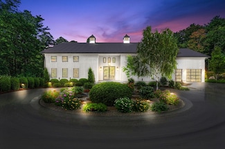 41 Myrtle St, Norfolk, MA 02056