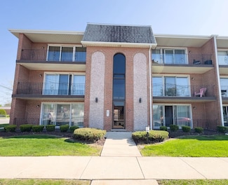 4003 W 105th St Unit 1W, Oak Lawn, IL 60453