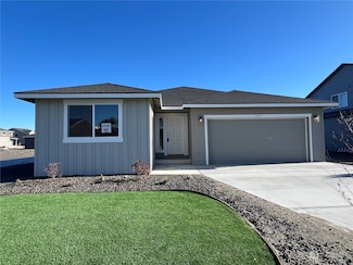 515 W Bufflehead Blvd, Moses Lake, WA 98837