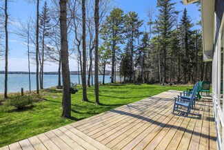 51 Broadcove E, Waldoboro, ME 04572