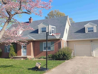 102 E Pine Ave, West Lafayette, IN 47906