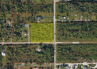 4545 27th Ave NE, Naples, FL 34120