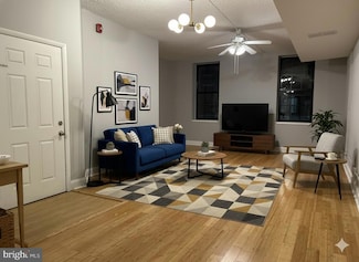 114 N 3rd St Unit 2, Philadelphia, PA 19106