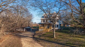 1741 N River Rd, Oregon, IL 61061