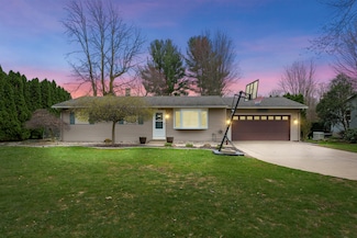 5189 W B Ave, Kalamazoo, MI 49009