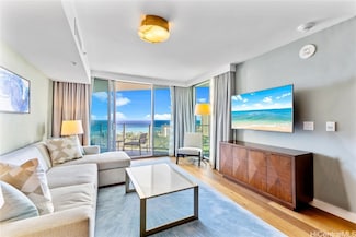 2139 Kuhio Ave Unit 2607, Honolulu, HI 96815