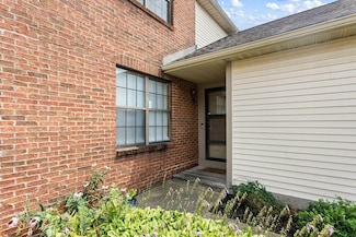 1324 Brookview Cir, Pickerington, OH 43147