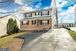 421 E Eagle Rd, Havertown, PA 19083