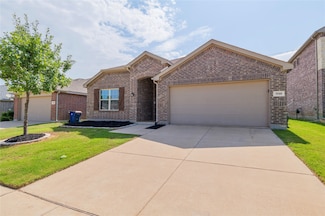 1785 Alamandine Ave, Cross Roads, TX 76227