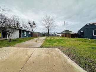 2412 First St, Caddo Mills, TX 75135