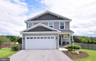 119 Shady Hollow Dr, Pleasant Gap, PA 16823