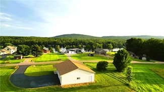 W9514 Stansbury Rd, Holcombe, WI 54745