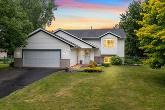 29770 Broadway St, Lindstrom, MN 55045