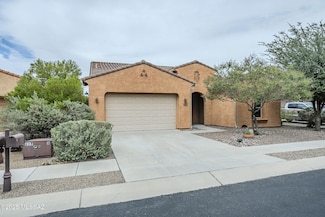 660 W Camino Tunera, Sahuarita, AZ 85629