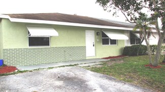 4696 Gladiator Cir, Greenacres, FL 33463