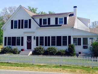 52 Old Main St, West Dennis, MA 02670