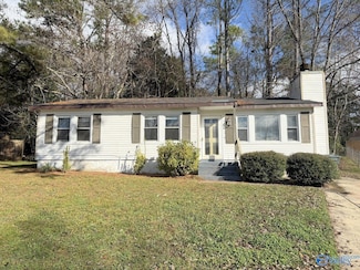 2901 Cochise Cir NW, Huntsville, AL 35810