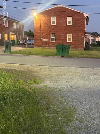 910 Sinclair St, Louisville, KY 40214