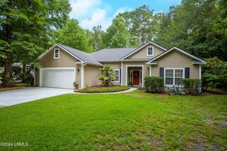 16 Jasper Ln, Beaufort, SC 29907