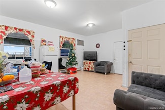 12115 Jamaica Ave, Jamaica, NY 11418