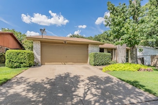 4017 Rushmoor Dr, Arlington, TX 76016