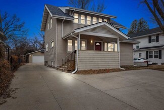 2148 Mount Vernon Rd SE, Cedar Rapids, IA 52403