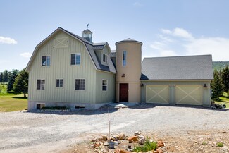 2599 Foxridge Rd, Garden City, UT 84028