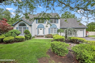 2 Independence Dr, Matawan, NJ 07747