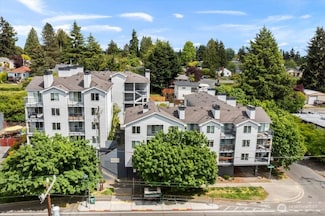 9200 Greenwood Ave N Unit B511, Seattle, WA 98103