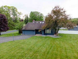 13 Concord Rd, Southwick, MA 01077