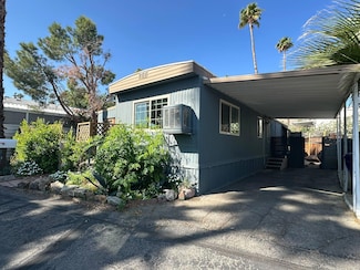 15 Lazy b Dr, Palm Desert, CA 92260