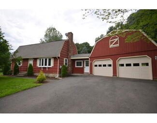 3 Yellow Farm Rd, South Deerfield, MA 01373
