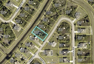 351 Peerless St, Lehigh Acres, FL 33974
