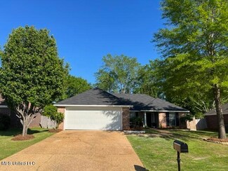 720 Prominence Dr, Flowood, MS 39232
