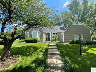1905 W Timber Ridge Lot 102 Dr, Sedalia, MO 65301