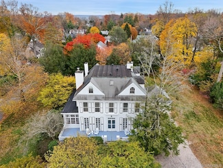 706 Fairway Ave, Mamaroneck, NY 10543