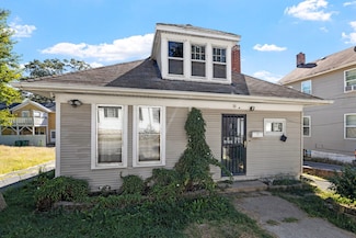 18 Ivy St, Joliet, IL 60436
