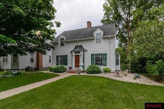 416 416 S Washington St, New Ulm, MN 56073