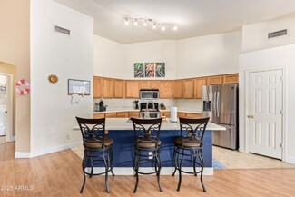 8335 W Berridge Ln, Glendale, AZ 85305
