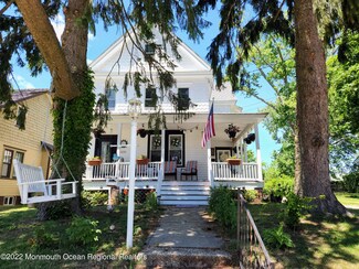 133 Clay St, Tuckerton, NJ 08087
