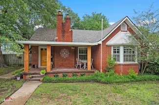 601 Hunter St, Kilgore, TX 75662
